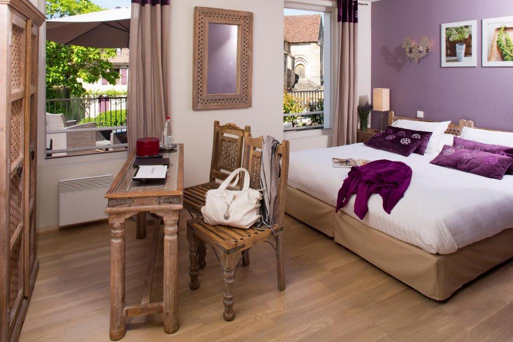 Logis Hotel Les Flots Bleus Beaulieu-sur-Dordogne Szoba fotó